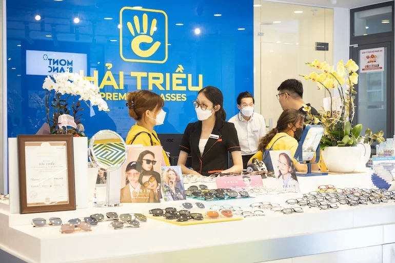 Furla Nữ - Gọng kính Titanium - Mã VFU411J_0514 (10) Mắt kính Furla VFU411J_0514 chính hãng 100% - Ảnh 7