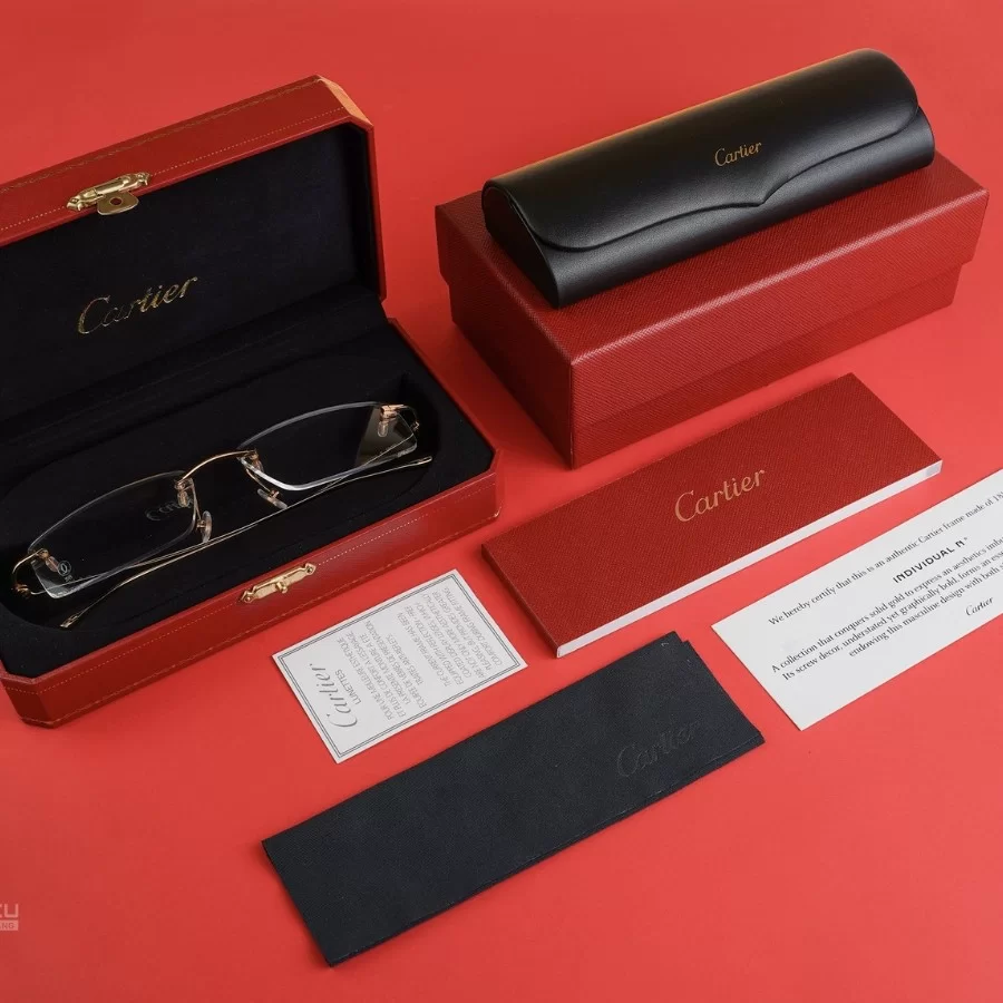 review mat kinh cartier louis cartier precious eyp00012-ct0070o-003-9 Hộp đựng và các phụ kiện xa xỉ liên quan của mẫu EYP00012_CT0070O_003