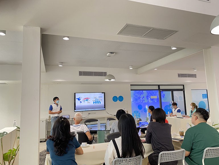 CEO Hải Triều thăm nhà máy sản xuất của TOG tại Thái Lan (5) CEO Hải Triều thăm nhà máy sản xuất của TOG tại Thái Lan - Ảnh 5