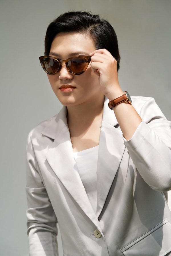 Chính thức mở bán BST mắt kính DW tại Kính Hải Triều (13) Chính thức mở bán BST mắt kính DW tại Kính Hải Triều - Ảnh
2