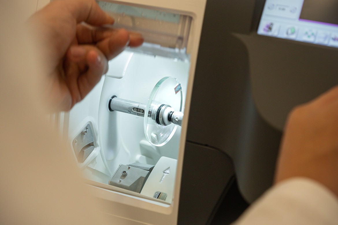 mot ngay lam viec cua nhan vien ky thuat kinh hai trieu 7