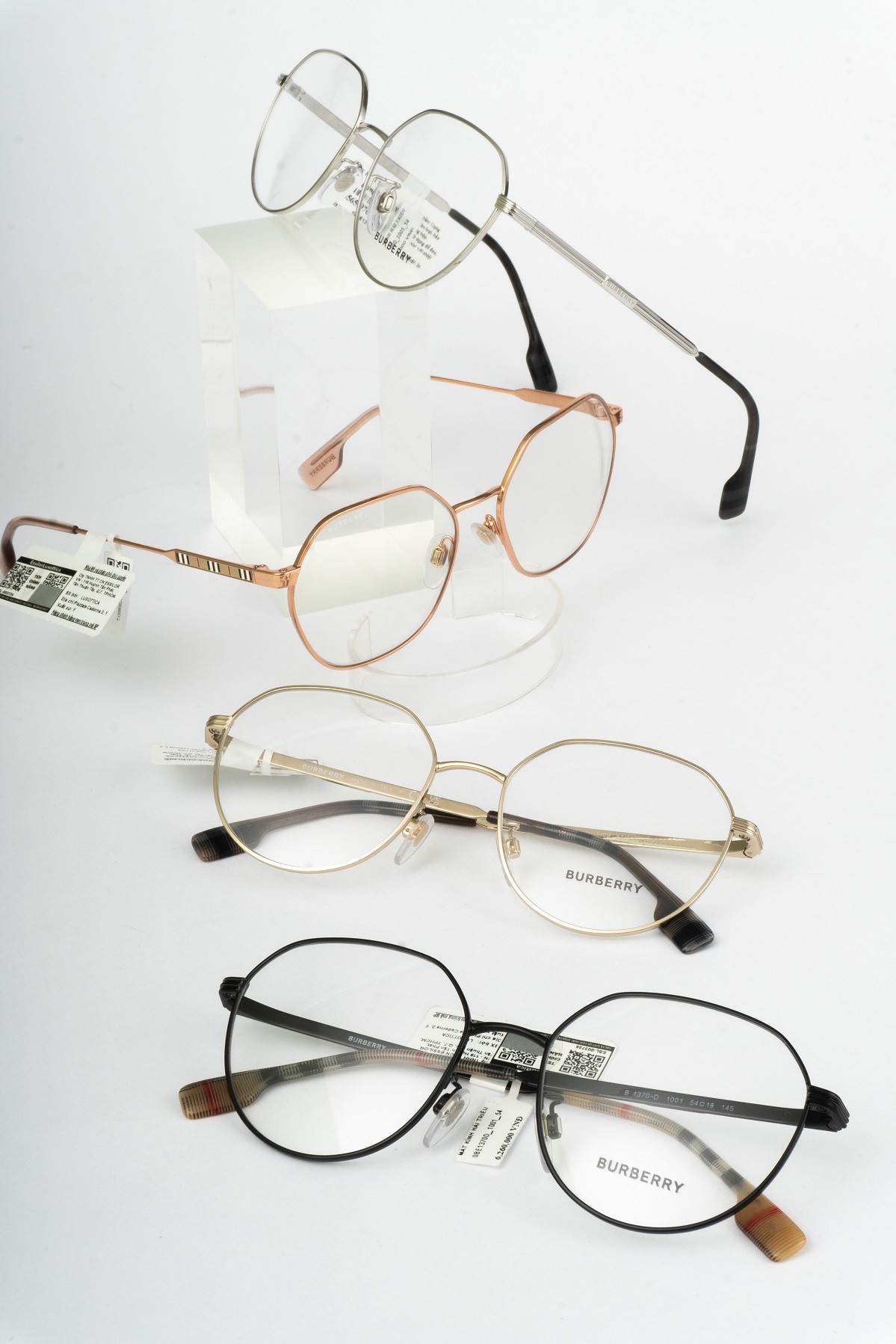 Burberry Unisex - Gọng kính Kim loại - Mã 0BE1350_1337_54 (5) BURBERRY 0BE1350 1337 54 0BE1370D 1001 54 0BE1370D 1005 54 0BE1370D 1109 54 2