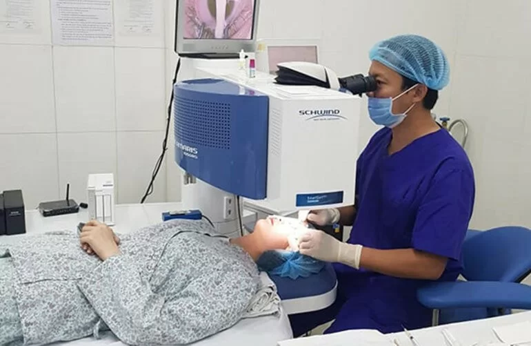 Bắn mắt cận có hại không, giá bao nhiêu, cần lưu ý gì? (3) Bắn mắt cận có hại không, giá bao nhiêu cần lưu ý gì - Ảnh 2