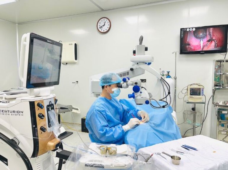 Bắn mắt cận có hại không, giá bao nhiêu, cần lưu ý gì? (9) Bắn mắt cận có hại không, giá bao nhiêu cần lưu ý gì - Ảnh 8