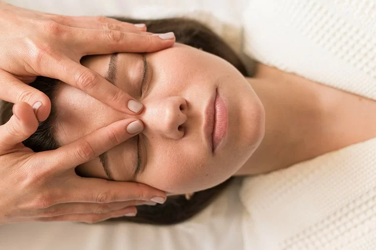 Bị loạn thị có chữa được không? 5 bước chữa trị tại nhà (24) Bị loạn thị có chữa được không? 5 bước chữa trị tại nhà - Ảnh 12