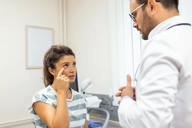 Loạn thị bao nhiêu là nặng, dấu hiệu, khi nào thì đeo kính? (1) loan thi bao nhieu la nang dau hieu khi nao thi deo kinh