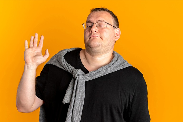 Nam, nữ mặt to nên đeo kính gì là đẹp, hãng nào, mua ở đâu - Ảnh 3