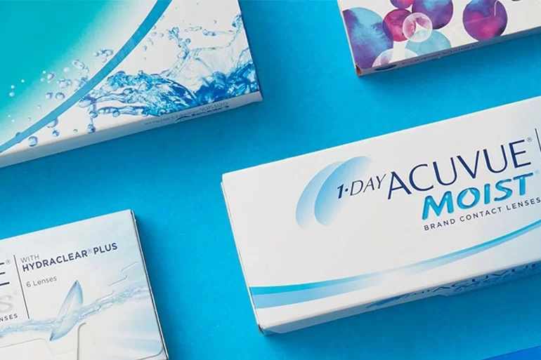 Có nên đeo kính áp tròng thay kính cận tốt hay hại cho mắt (22) Có nên đeo kính áp tròng thay kính cận Tốt hay hại cho mắt - Ảnh 6