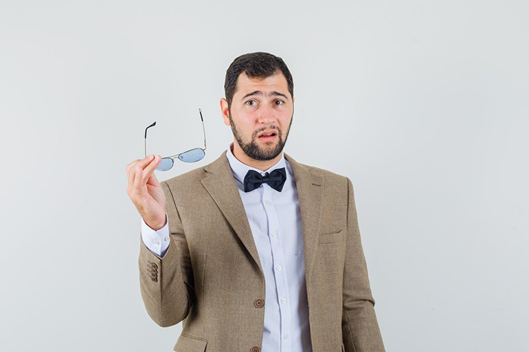 Loạn thị có đi nghĩa vụ không? 10 thói quen tăng độ loạn (42) Loạn thị có đi nghĩa vụ không? 10 thói quen tăng độ loạn - Ảnh 14