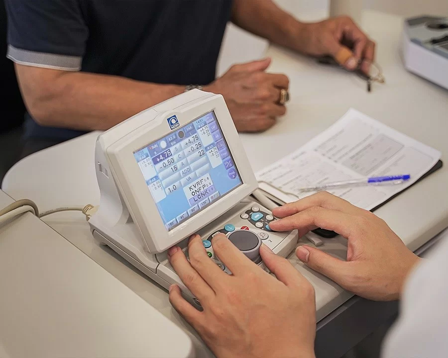 Dịch vụ đo mắt cận, kiểm tra thị lực và tư vấn thị lực - Ảnh: 4