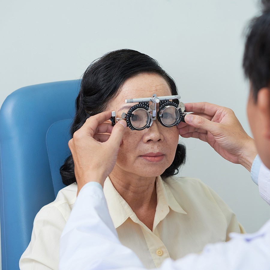 Viễn thị là gì, đeo kính gì, nguyên nhân và cách khắc phục (16) Viễn thị là gì, đeo kính gì, nguyên nhân và cách khắc phục - Ảnh 10