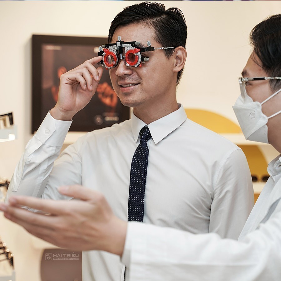 Máy đo mắt có mấy loại, giá bao nhiêu, đo có chính xác không? (8) Máy đo mắt có mấy loại, giá bao nhiêu, đo có chính xác không? - Ảnh 6