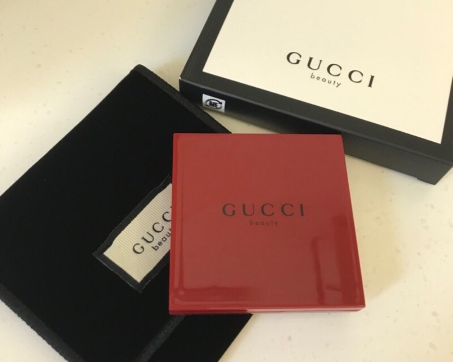 Những món quà tặng cho khách hàng của Gucci