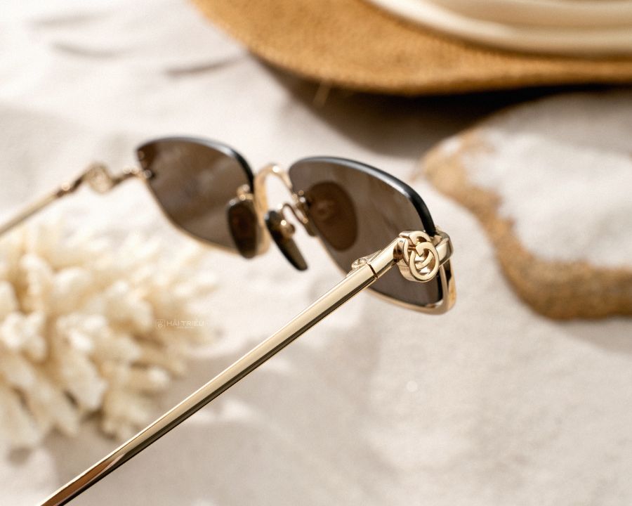 Lớp phủ mạ vàng Endura chống trầy xước