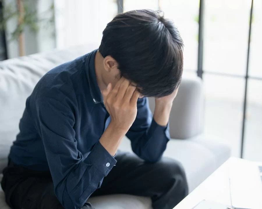 Tại sao đeo kính cận bị mỏi mắt? Trả lời và xử lý từ bác sĩ (9) Tại sao đeo kính cận bị mỏi mắt? Lý do 8: Mắt chưa quen kính mới