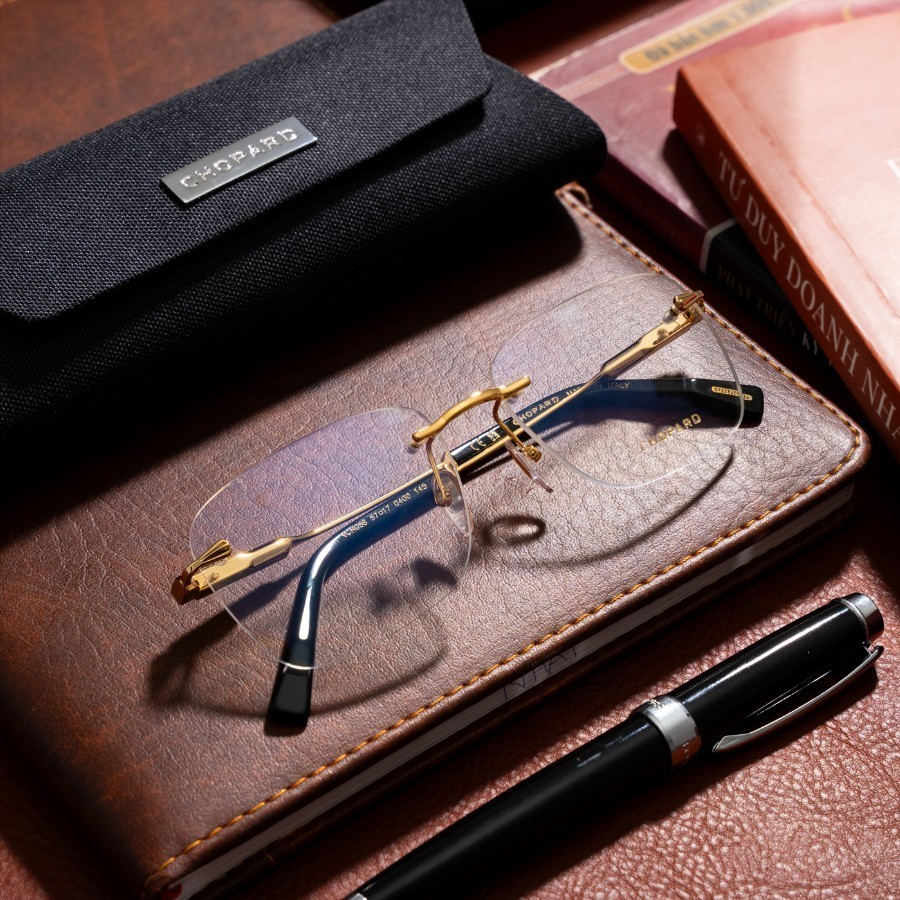 Chopard Nam - Gọng kính Kim loại, Mạ vàng - Mã VCHG58_0400 (7) Cầu mũi mạ vàng Chopard VCHG58_0400 sang trọng