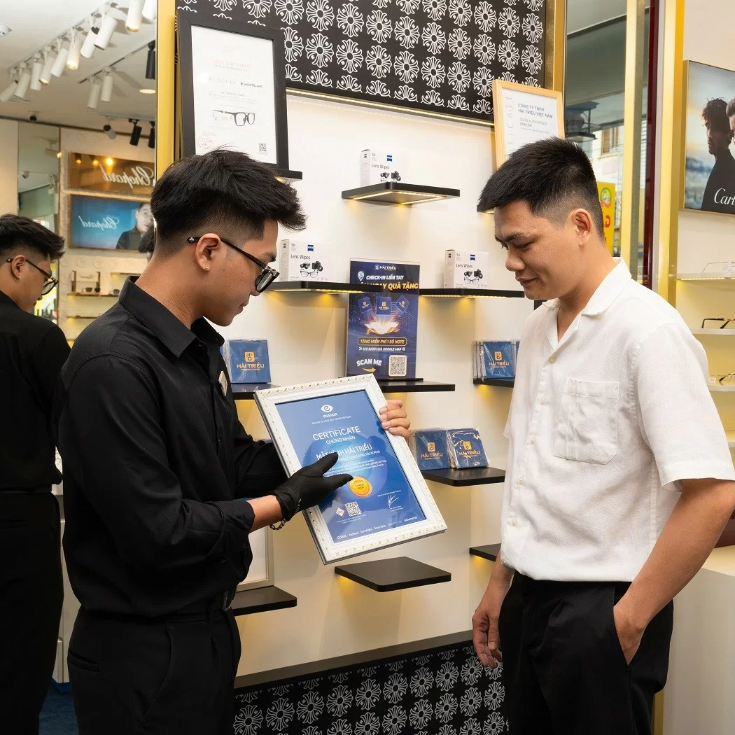 Tất cả sản phẩm tại Kính Hải Triều đều là hàng chính hãng loại 1