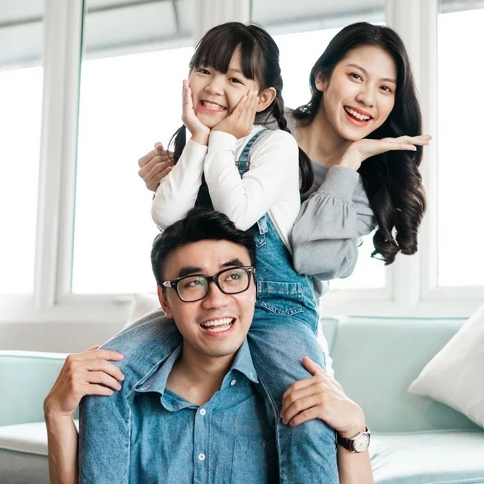 Tròng kính kiểm soát cận thị - ảnh 8