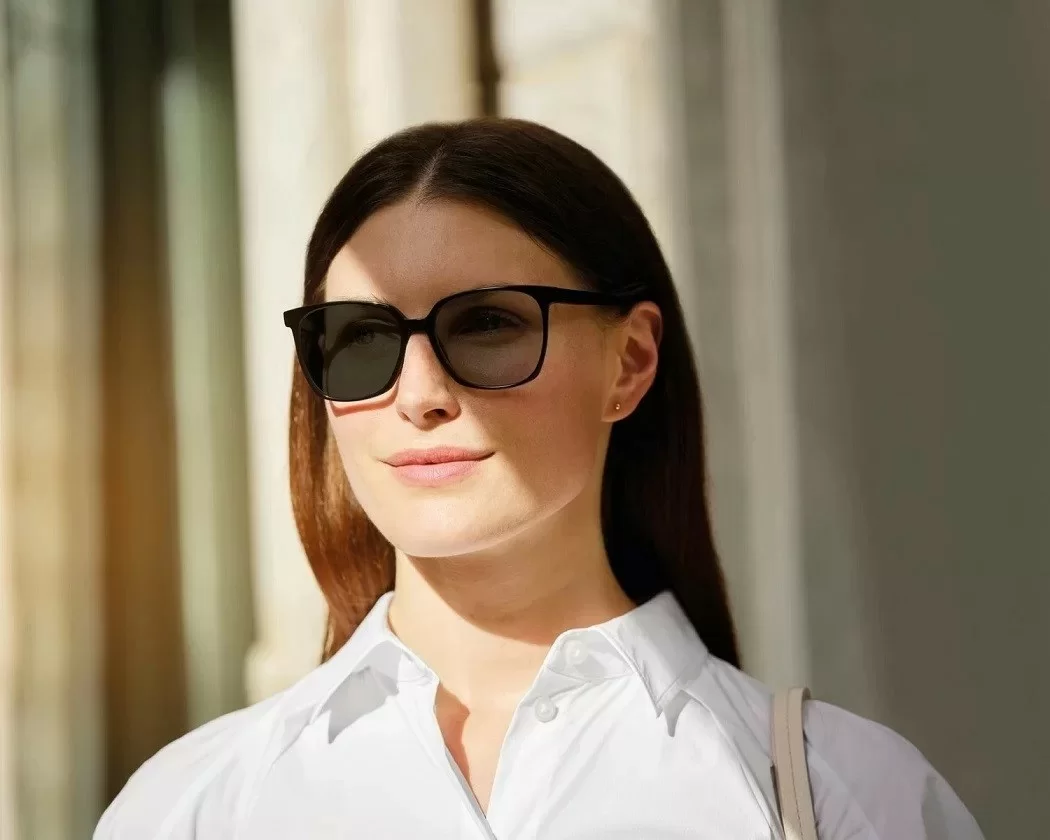 Tròng đổi màu Rodenstock nổi bật với khả năng cá nhân hóa cho từng người dùng