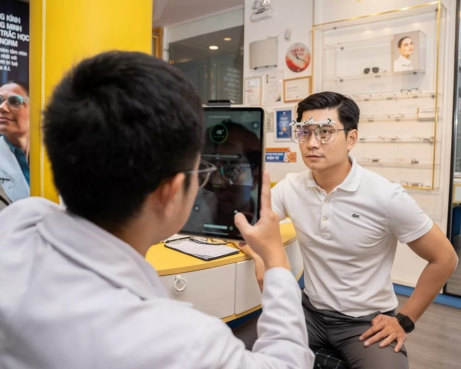 Đo khúc xạ mắt là gì? Mục đích, tầm quan trọng và đối tượng (4) Mỗi người cần đo khúc xạ mắt thường xuyên để phát hiện và có biện pháp điều trị phù hợp