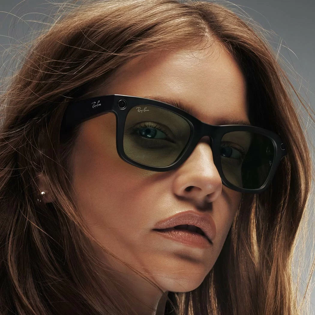 Kính RayBan là phụ kiện để phái nữ thể hiện cá tính
