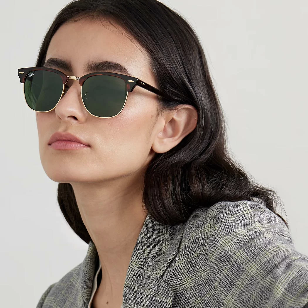 Kính RayBan nữ đại diện cho tính thẩm mỹ không phô trương