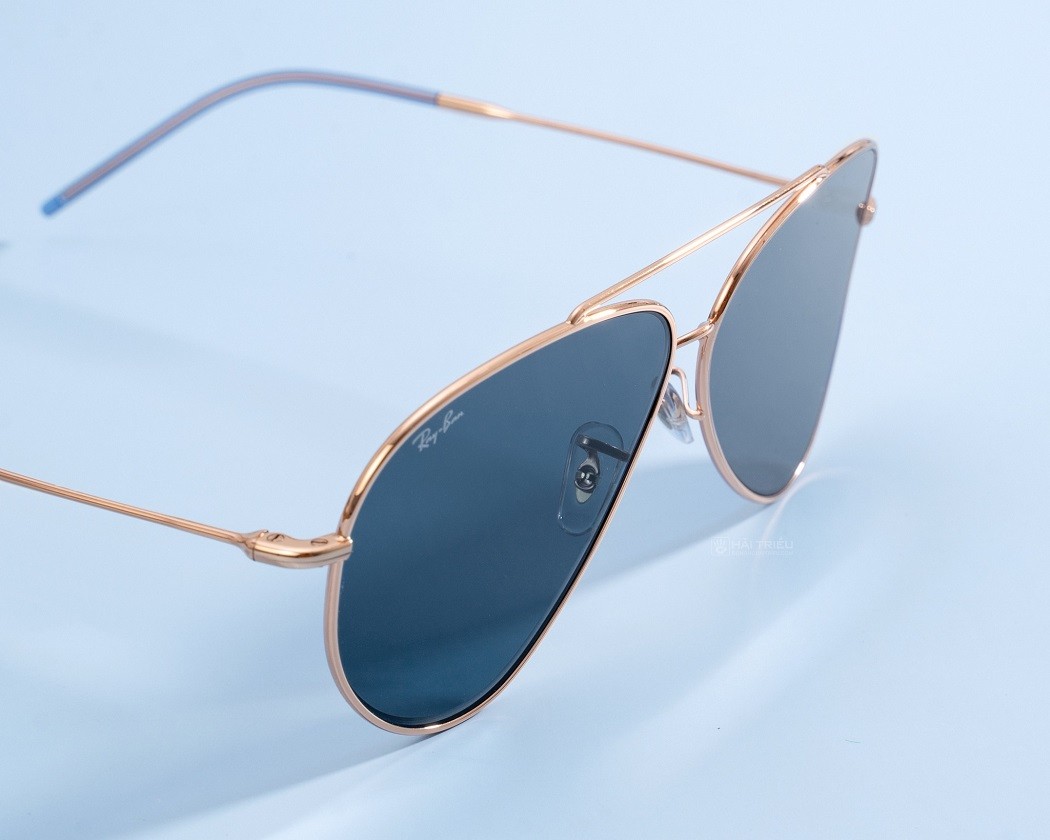 RayBan Reverse là tiếp nối hoàn hảo của tinh thần Never Hide