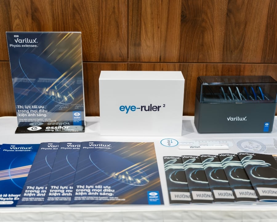 Khu vực trưng bày sản phẩm của hãng