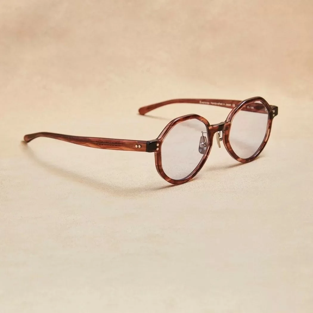 Sự ra đời của Acetate đã làm thay đổi ngành kính