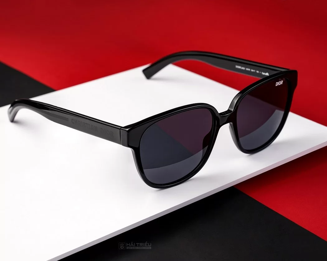 Dior đại diện cho sự quyến rũ của phái đẹp