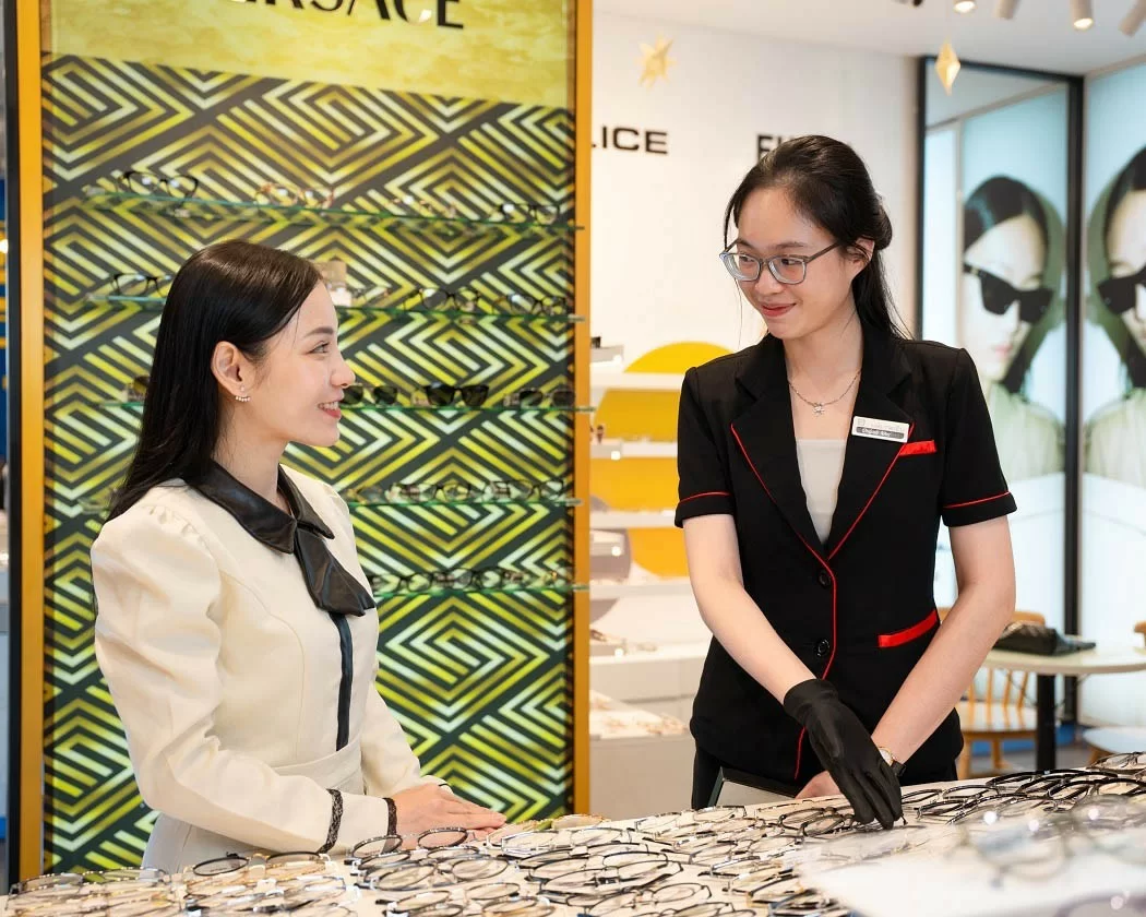 Khách hàng luôn có "Quyền Được An Tâm" trong quá trình mua sắm và trải nghiệm dịch vụ