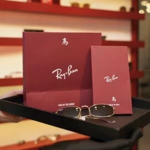 Phụ kiện thời trang độc bản của RayBan Year of the Horse