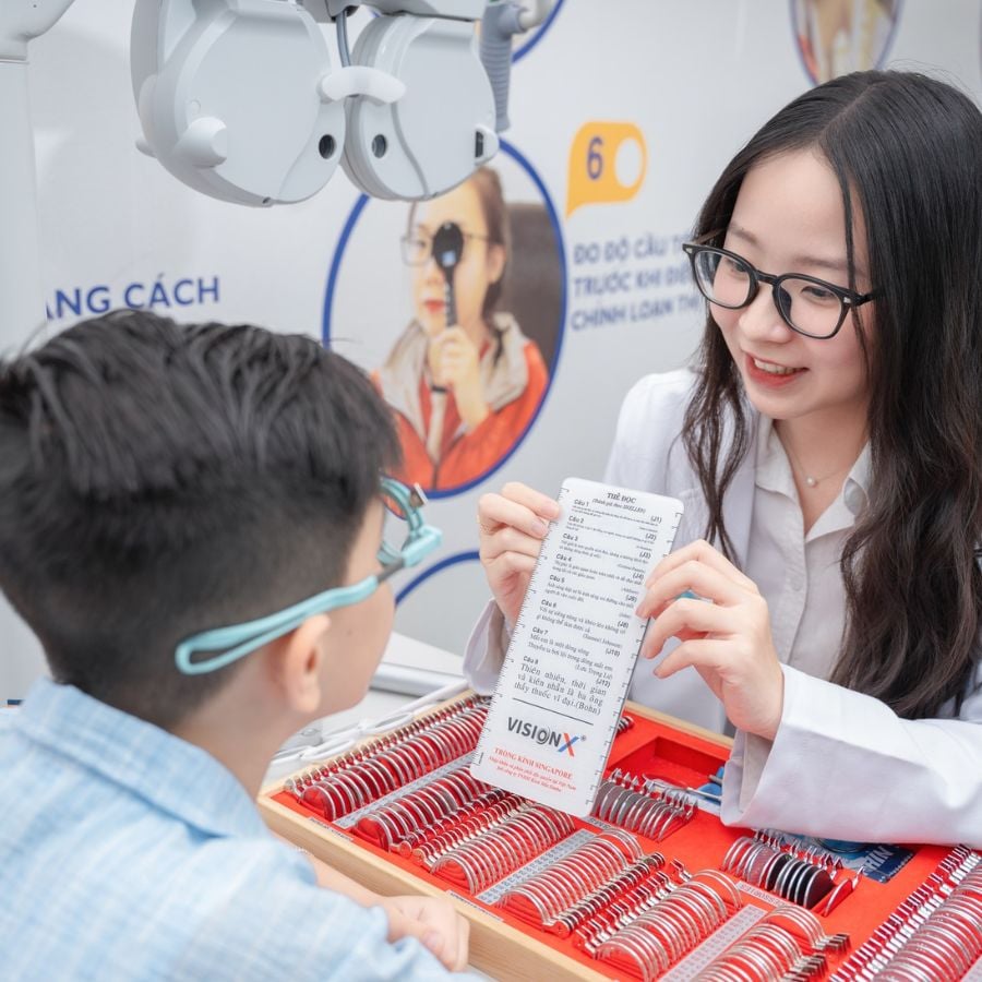 Bật mí 6 địa chỉ đo mắt miễn phí ở TPHCM: Uy tín, chính xác (2) Địa chỉ đo mắt miễn phí ở TPHCM 12 bước quốc tế uy tín 100% - Ảnh 1