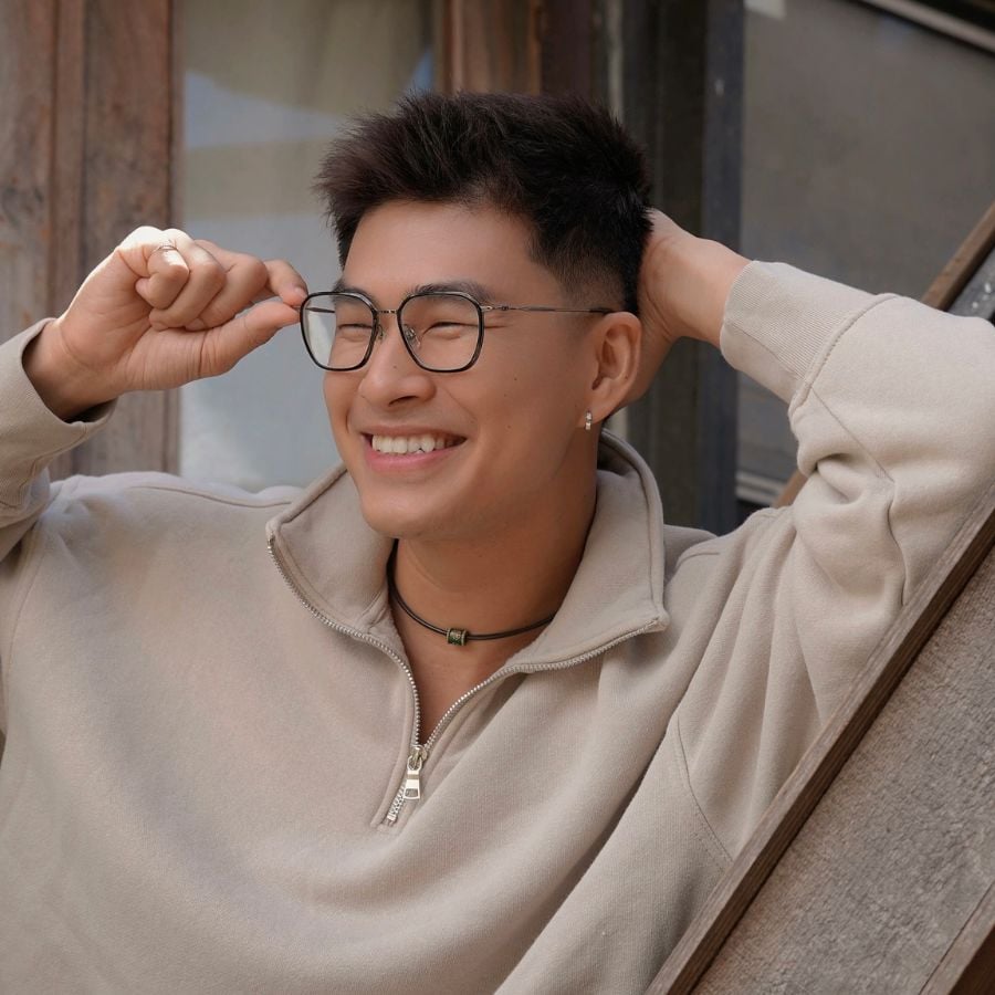 kinh da giac hop voi mat nao 10