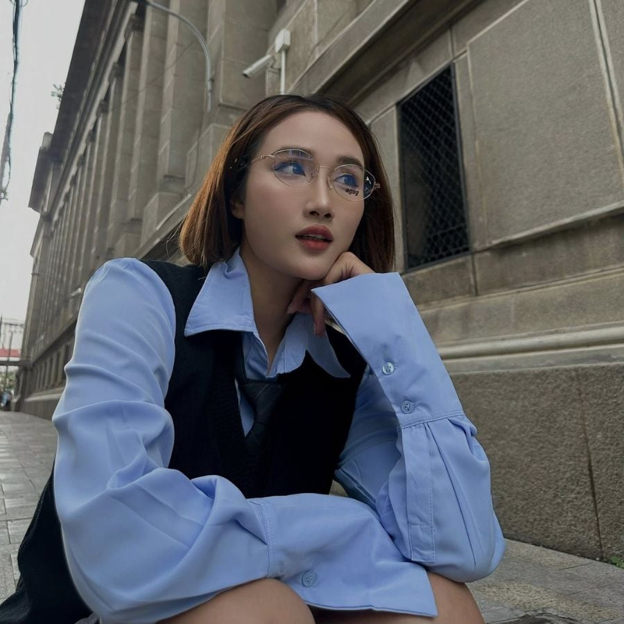 kinh oval hop mat nao 2