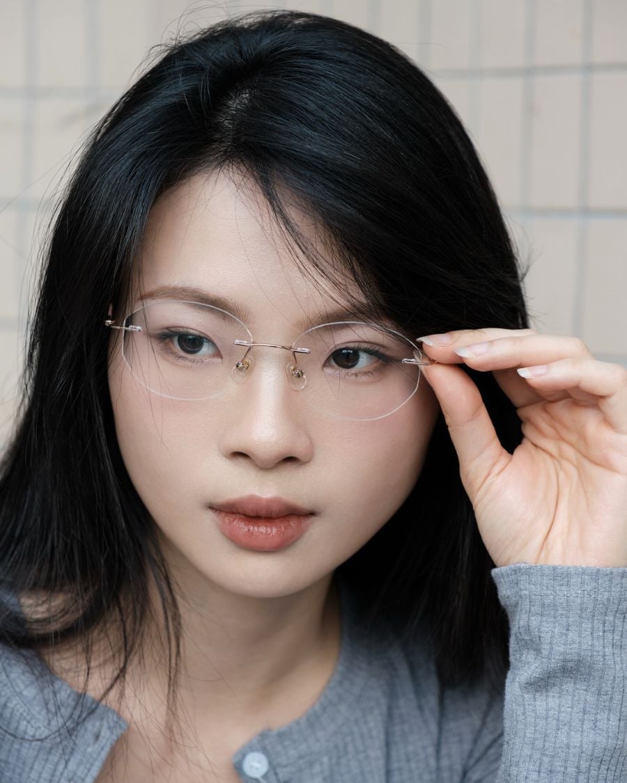 kinh oval hop mat nao 3