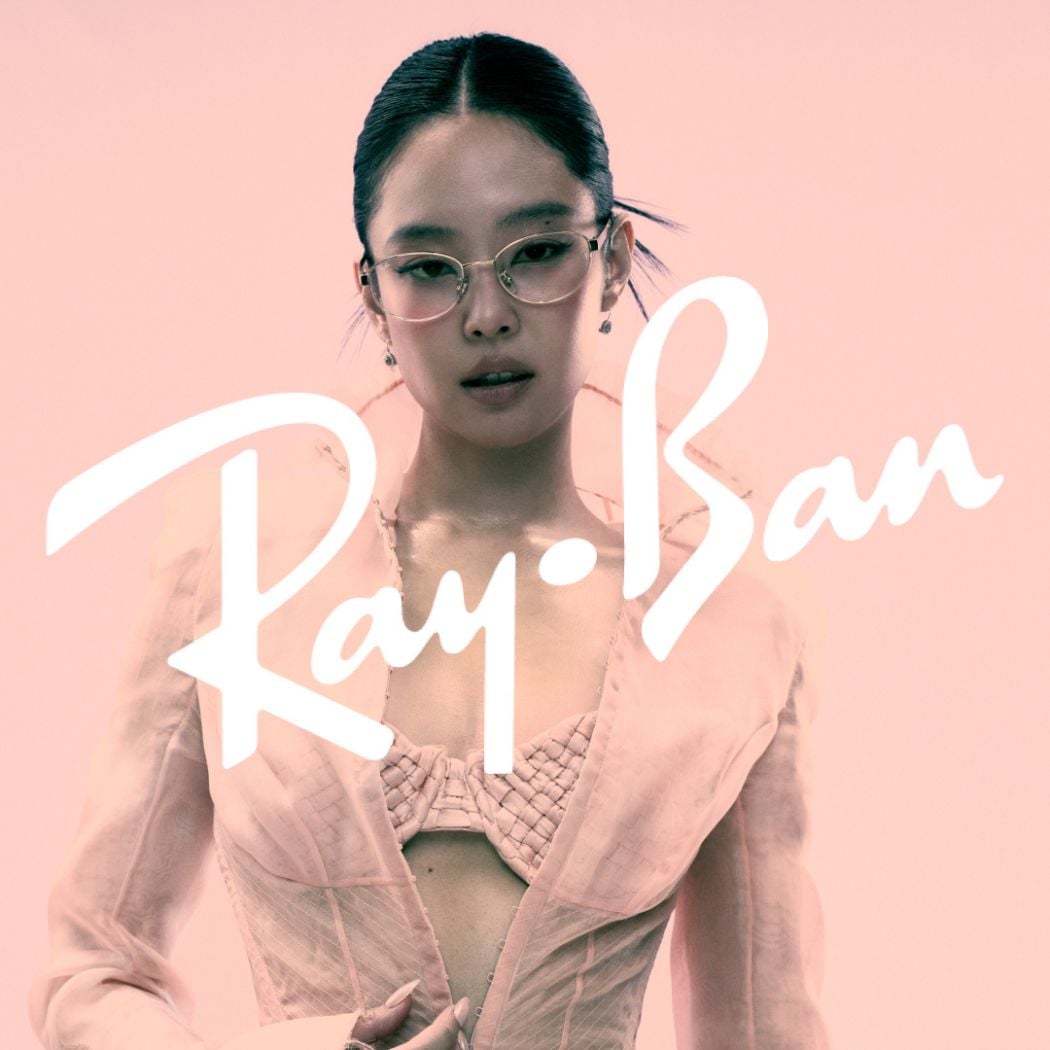 Bộ sưu tập Ray-Ban Jennie cũng có những mẫu thiên về nét nữ tính, công sở