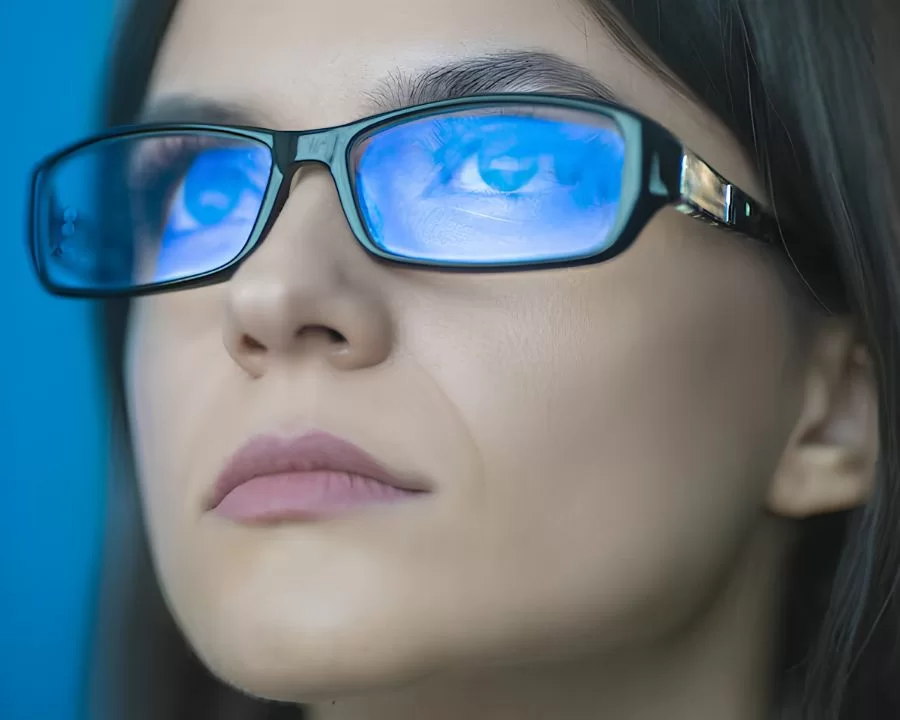 Tròng kính blue control và blue cut khác nhau như thế nào