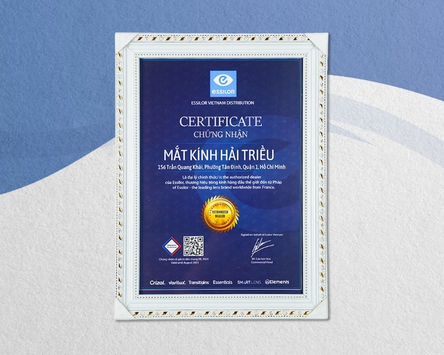 Chứng nhận đại lý ủy quyền thương hiệu tròng kính Essilor