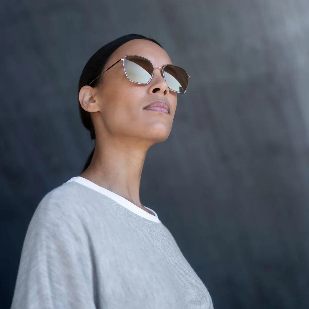 Sự khác biệt giữa ZEISS PhotoFusion X và Essilor Transitions Gen S